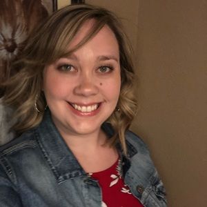 Meet your Posher, Malinda